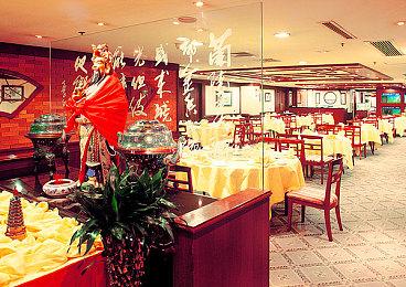 《幻兽帕鲁》发售一周年 官方公布未来计划